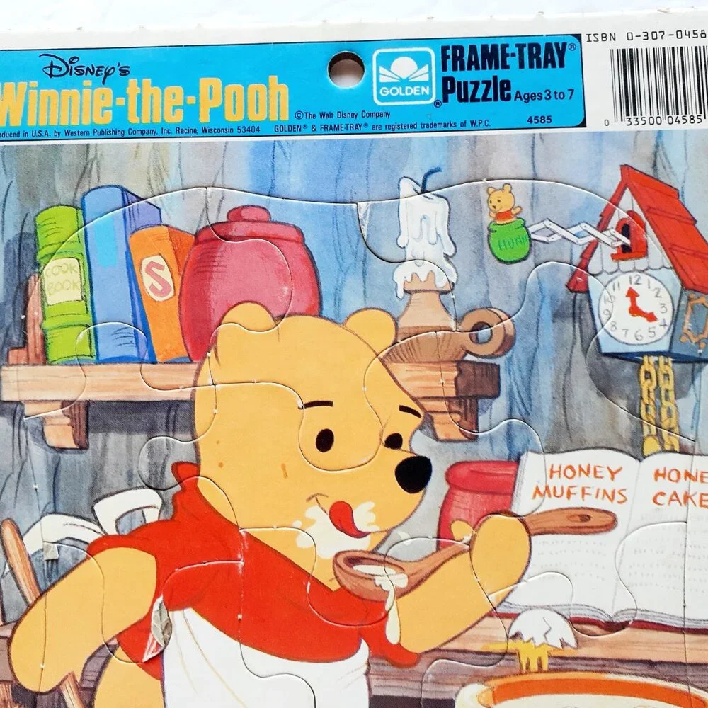 Vintage Winnie The Pooh Frame Tray Puzzle 12 Pieces